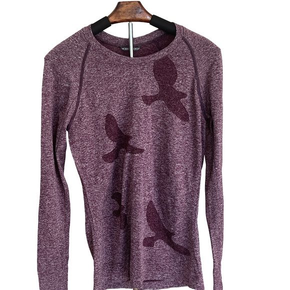 oiselle Tops - Oiselle Maroon Bird Print Sweatshirt